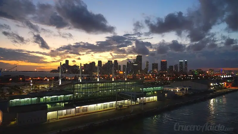 Cruceros desde Miami en 2017: terminales al atardecer