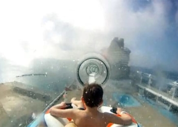 ¿Qué se siente al tirarte por el AquaDuck del Disney Dream?