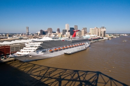 El barco Carnival Triumph en New Orleans