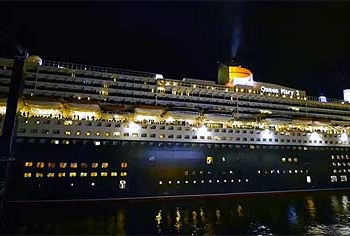 Simplemente espectacular! Llegada del Queen Mary 2 al Terminal de Sidney