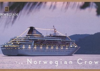 Postal oficial del Norwegian Crown cuando formaba parte de Norwegian Cruise Line
