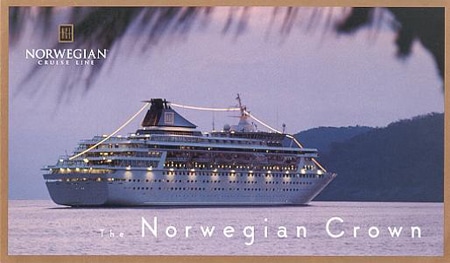 Postal oficial del Norwegian Crown cuando formaba parte de Norwegian Cruise Line