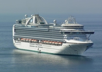 El buque Emerald Princess antes de su entrega a Princess Cruises