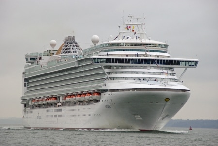 El Azura dejará de ser el buque insignia de la naviera PO Cruises