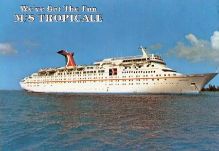 Postal oficial del barco de la naviera Carnival Cruise Lines