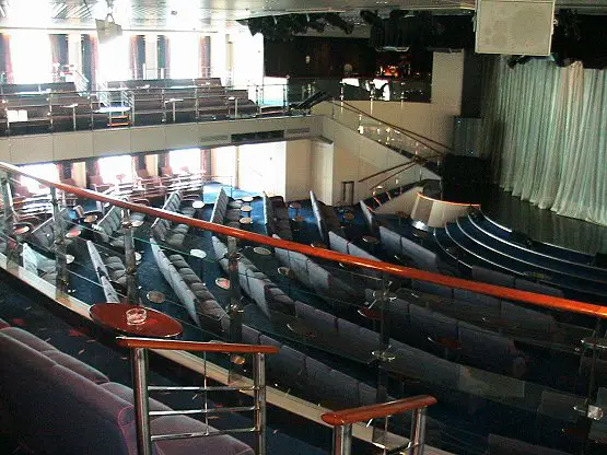 El teatro del barco presentaba este aspecto el año 2007