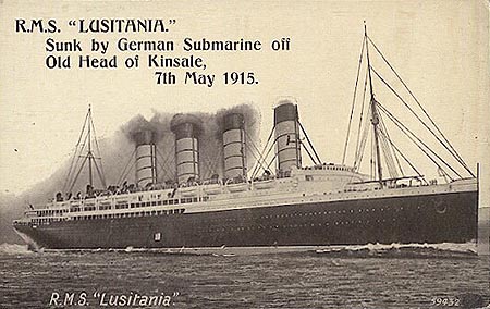 Postal del ocean liner de Cunard publicada después del hundimiento