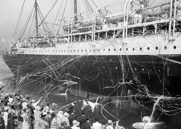 Breve historia de los cruceros