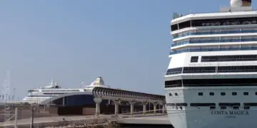 puerto de malaga feria