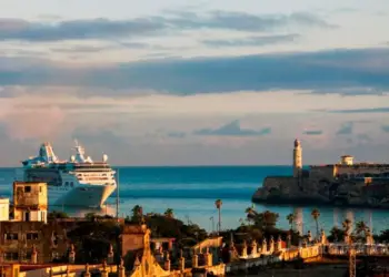 Empress of the Seas llega a Cuba