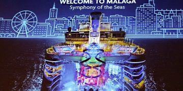 Málaga se prepara para recibir al Symphony of the Seas