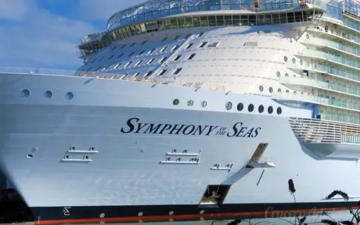 Royal Caribbean recibe el Symphony of the Seas