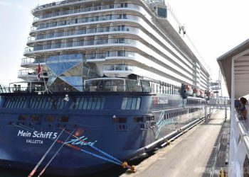 Puerto de Valencia bate récord de barcos de cruceros simultáneos