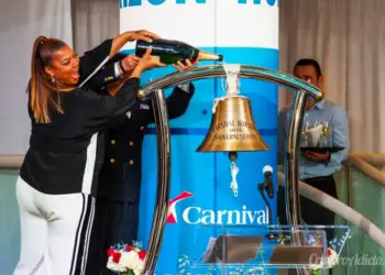 Asi fue la ceremonia de bautismo del Carnival Horizon en Nueva York