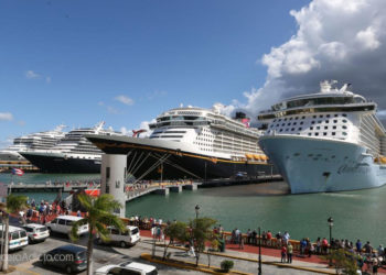 Cruceros en el puerto de San Juan de Puerto Rico