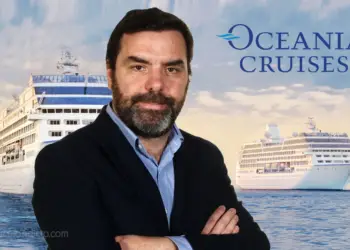 Roberto Cabello Oceania Cruises