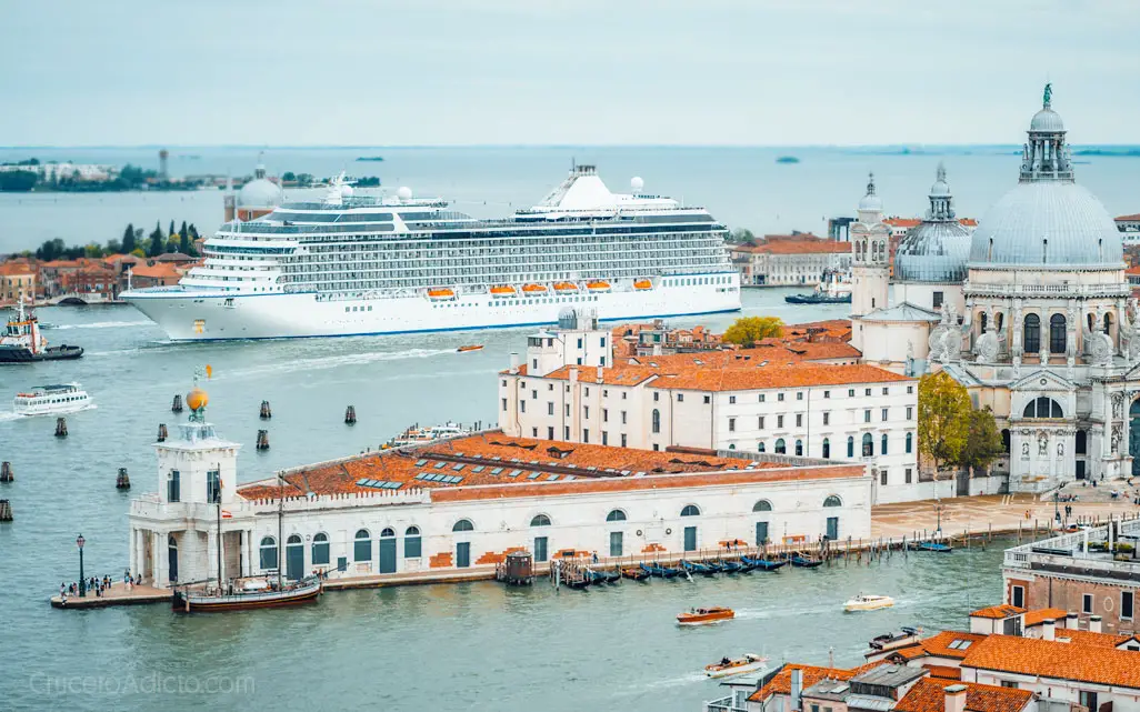 Italia prohíbe temporalmente los cruceros desde Venecia