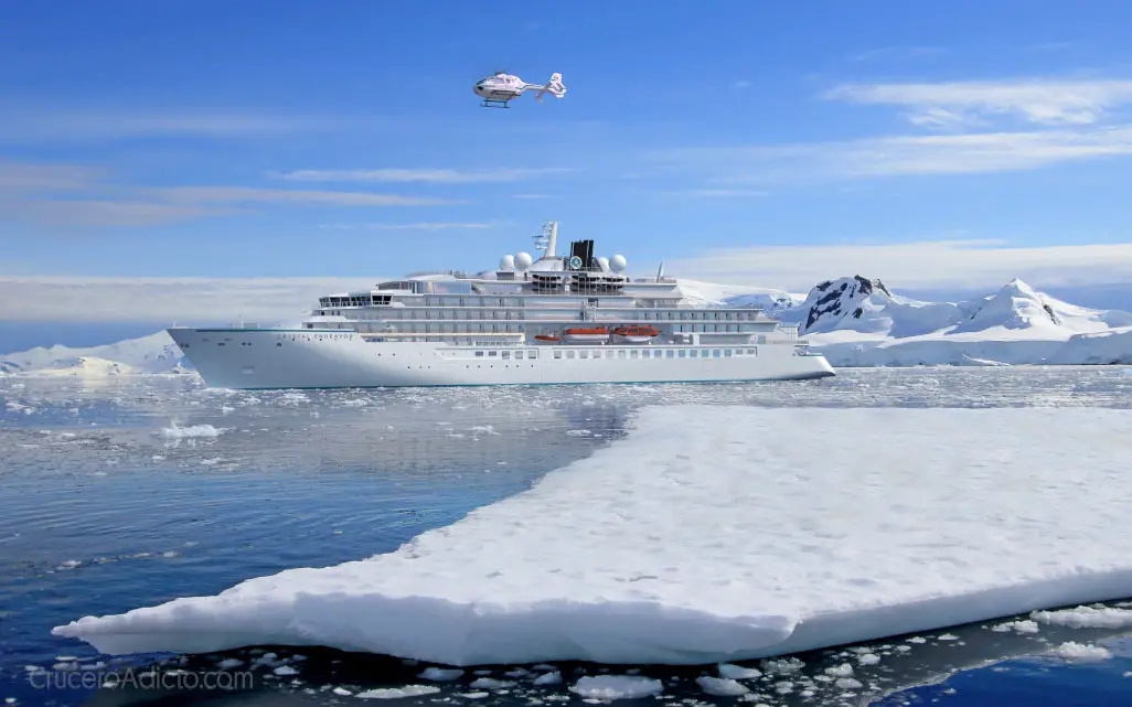 Crystal Cruises sorprende con el debut del Crystal Endeavour en Islandia