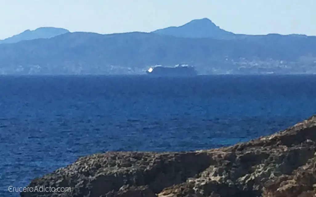 Odyssey of the Seas hace escala en Palma para desembarcar tripulantes asintomáticos de Covid