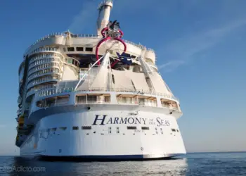 Harmony of the Seas saliendo desde Barcelona