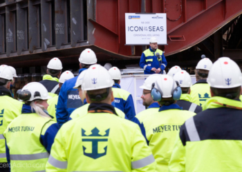 Icon of the Seas celebra la ceremonia de la moneda