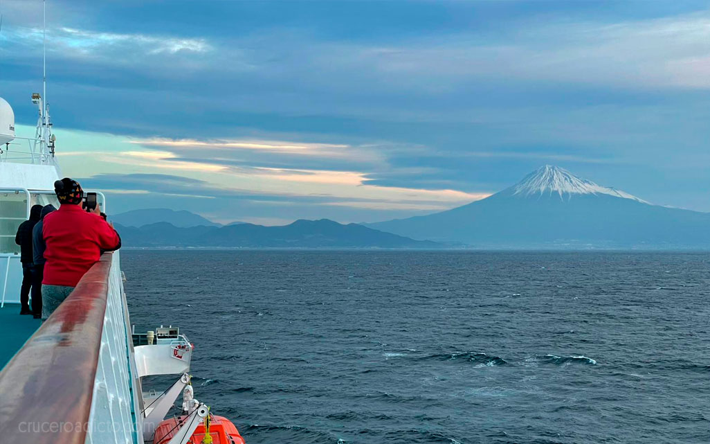 Llega a Japón el primer crucero extranjero desde la pandemia
