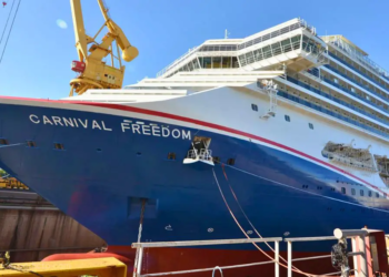 Carnival Freedom vuelve al servicio