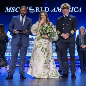 MSC WORLD AMERICA BAUTIZADO