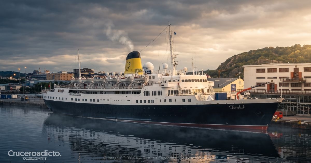 MV Funchal en Gotemburgo