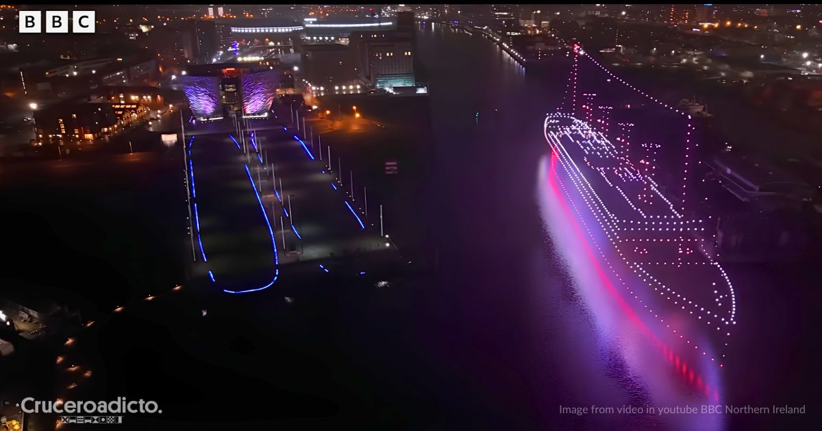 El Titanic emerge en Belfast replicado con la luz de cientos de drones
